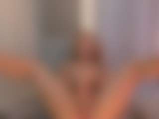 Caroline Grace's Live Sex Cam Show