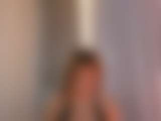 Live cam show with Caroline Grace - Small Tits on Dolls Live