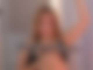 Live cam show with Caroline Grace - Bikini on sexylive.show