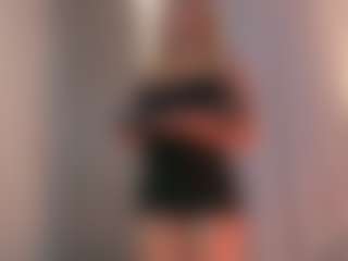 Live cam show with Caroline Grace - Small Tits on Soda Cam