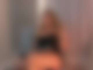 Caroline Grace's Live Sex Cam Show