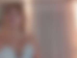 Caroline Grace's Live Sex Cam Show