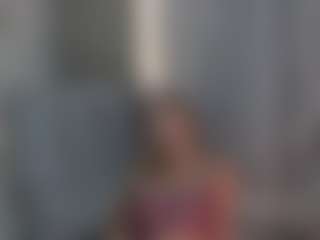 Live cam show with Caroline Grace - Fingers on Pornisteam.com