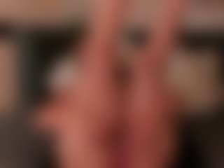 Caroline Grace's Live Sex Cam Show