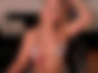 Live cam show with Caroline Grace - Small Tits on https://playwithruby.com
