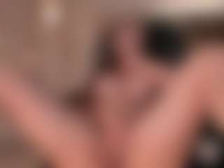 Caroline Grace's Live Sex Cam Show