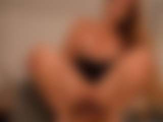 Caroline Grace's Live Sex Cam Show