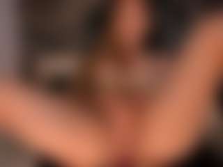 Caroline Grace's Live Sex Cam Show