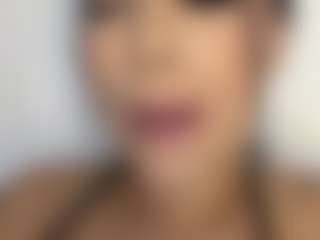 Martinaveryhot's Live Sex Cam Show