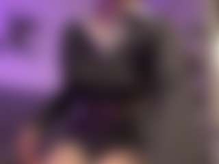 Live cam show with LuLovett - Drinking on Camsoda