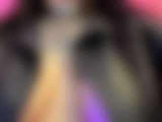 Live cam show with ValNeeko - Colombia on Dare Cams