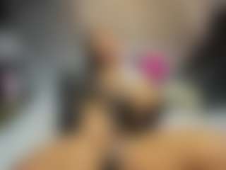 Live cam show with Niyirey - Ebony on crypto-cams | colombia