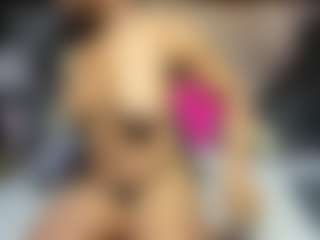 Niyirey's Live Sex Cam Show