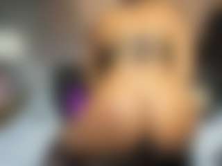 Niyirey's Live Sex Cam Show