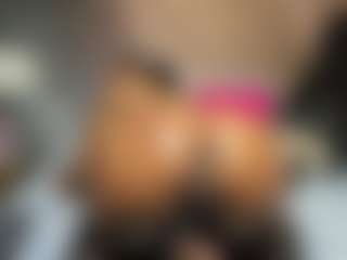 Niyirey's Live Sex Cam Show