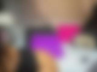 Niyirey's Live Sex Cam Show