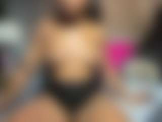 Niyirey's Live Sex Cam Show