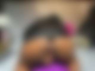 Live cam show with Niyirey - Twerk on AdultVida.com