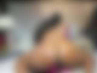 Niyirey's Live Sex Cam Show