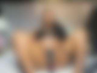Niyirey's Live Sex Cam Show