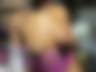 Niyirey's Live Sex Cam Show