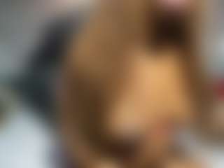 Live cam show with Niyirey - BBW Ebony on CamwithHer