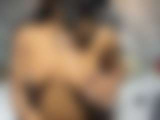 Live cam show with Niyirey - Ebony Shaved Pussy on Camsoda | colombia