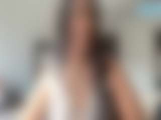 Chanell Heart's Live Sex Cam Show