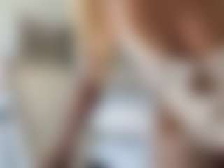 Chanell Heart's Live Sex Cam Show