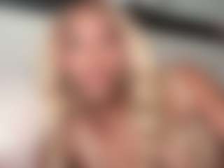 Chanell Heart's Live Sex Cam Show