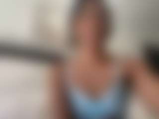 Chanell Heart's Live Sex Cam Show