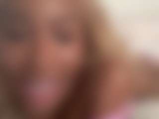 Chanell Heart's Live Sex Cam Show
