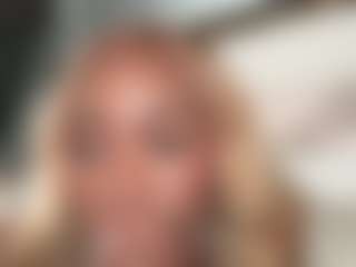 Chanell Heart's Live Sex Cam Show