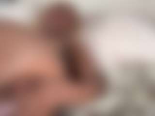 Chanell Heart's Live Sex Cam Show