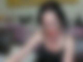 Live cam show with keiraneil - Living Room on studioflirtlive.com