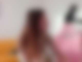 Live cam show with Lucy_Ember - Bikini on Gym Cam Girls