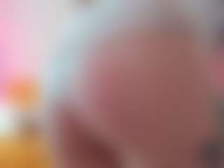 Live cam show with Lucy_Ember - Amateur on Camsoda