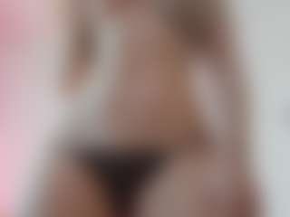 Lucy_Ember's Live Sex Cam Show