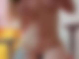 Lucy_Ember's Live Sex Cam Show