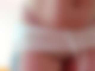 Live cam show with Lucy_Ember - Amateur on Milfs Live
