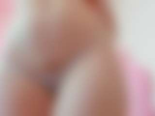 Live cam show with Lucy_Ember - Lovense on SpunkLive