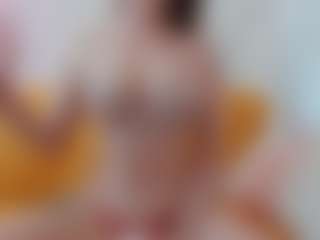 Lucy_Ember's Live Sex Cam Show