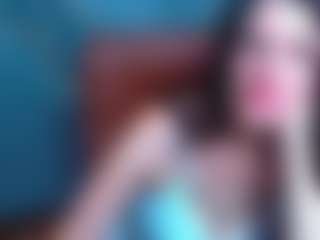 Live cam show with MilaLoona - Shaved on SpankPalCams