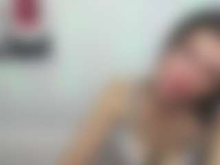 Live cam show with MilaLoona - Facial on liverealitysex.com
