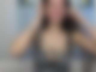 Live cam show with MilaLoona - Hairy Pussy on eurowanks.com