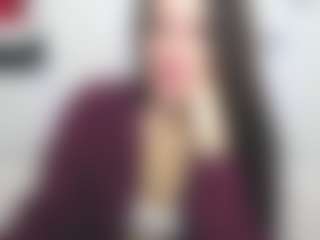 Live cam show with MilaLoona - Office on liverealitysex.com