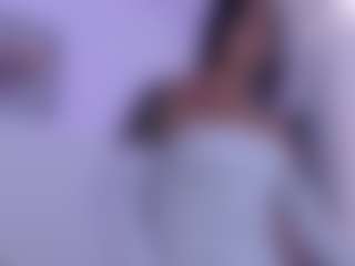 Live cam show with Jesica-simpson - Brown Eyes on Mixed Magazine Live