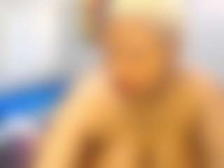 Live cam show with AMAZING-SHAZZ - Flashing on madthumbs