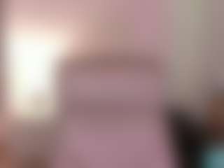Spettacolo in cam dal vivo con Angel Rouse - Cosplay BBW su Camsoda
