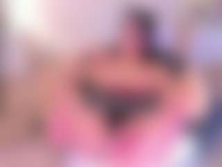 Live cam show with Angel Rouse - Cosplay on Camsoda